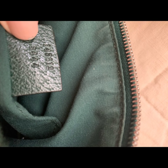 GUCCI PURSE - Picture 3 of 4